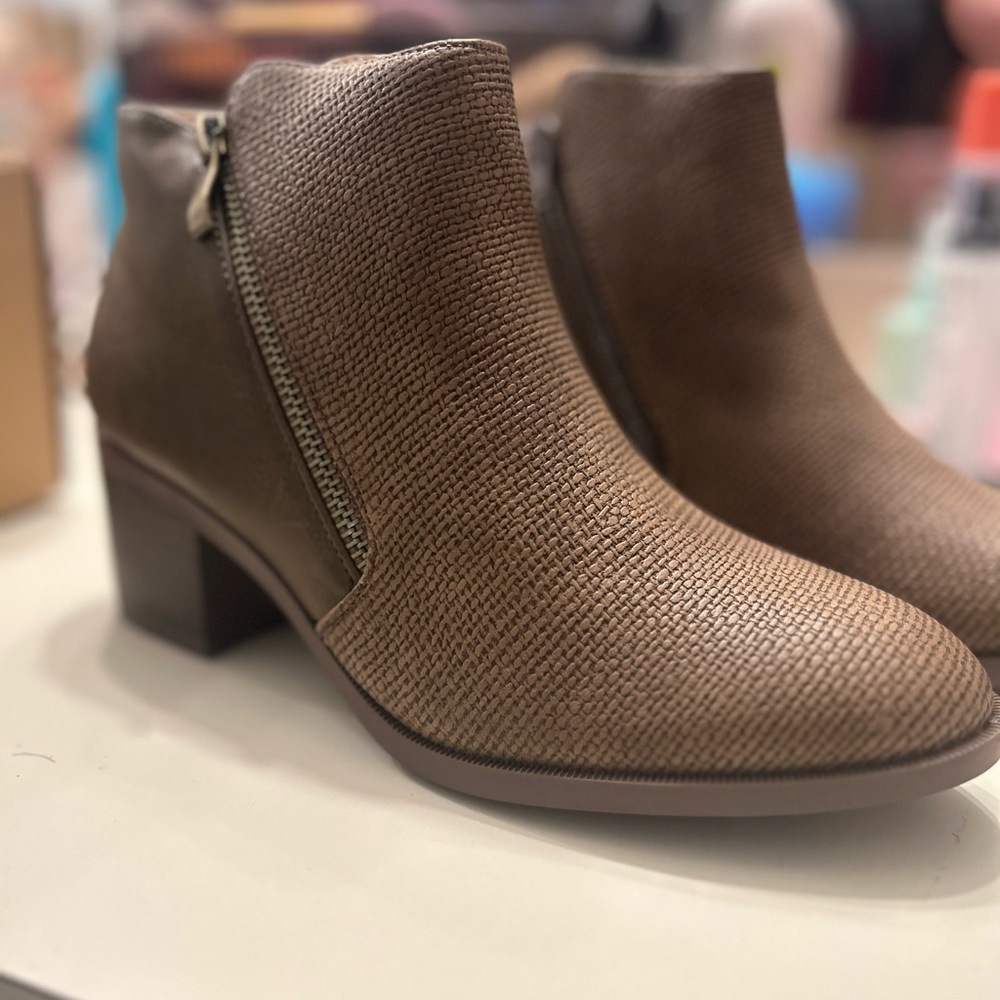 Journee Collection Textured Brown Ankle Booties